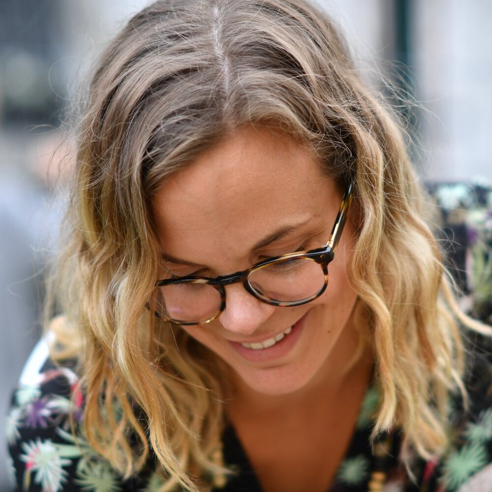 Meet your Posher, Emily